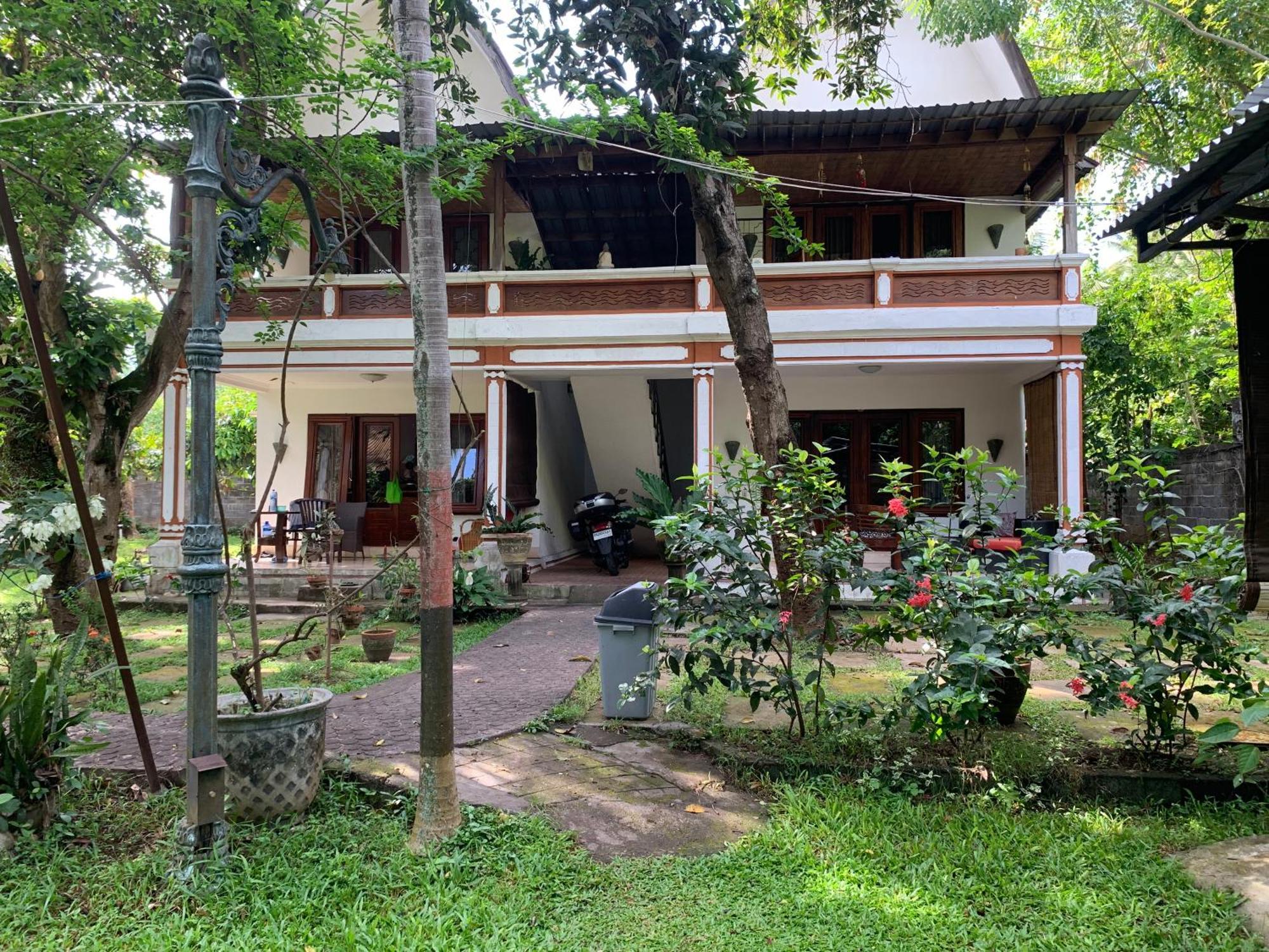 Studio Lumbung Lovina  Exterior photo