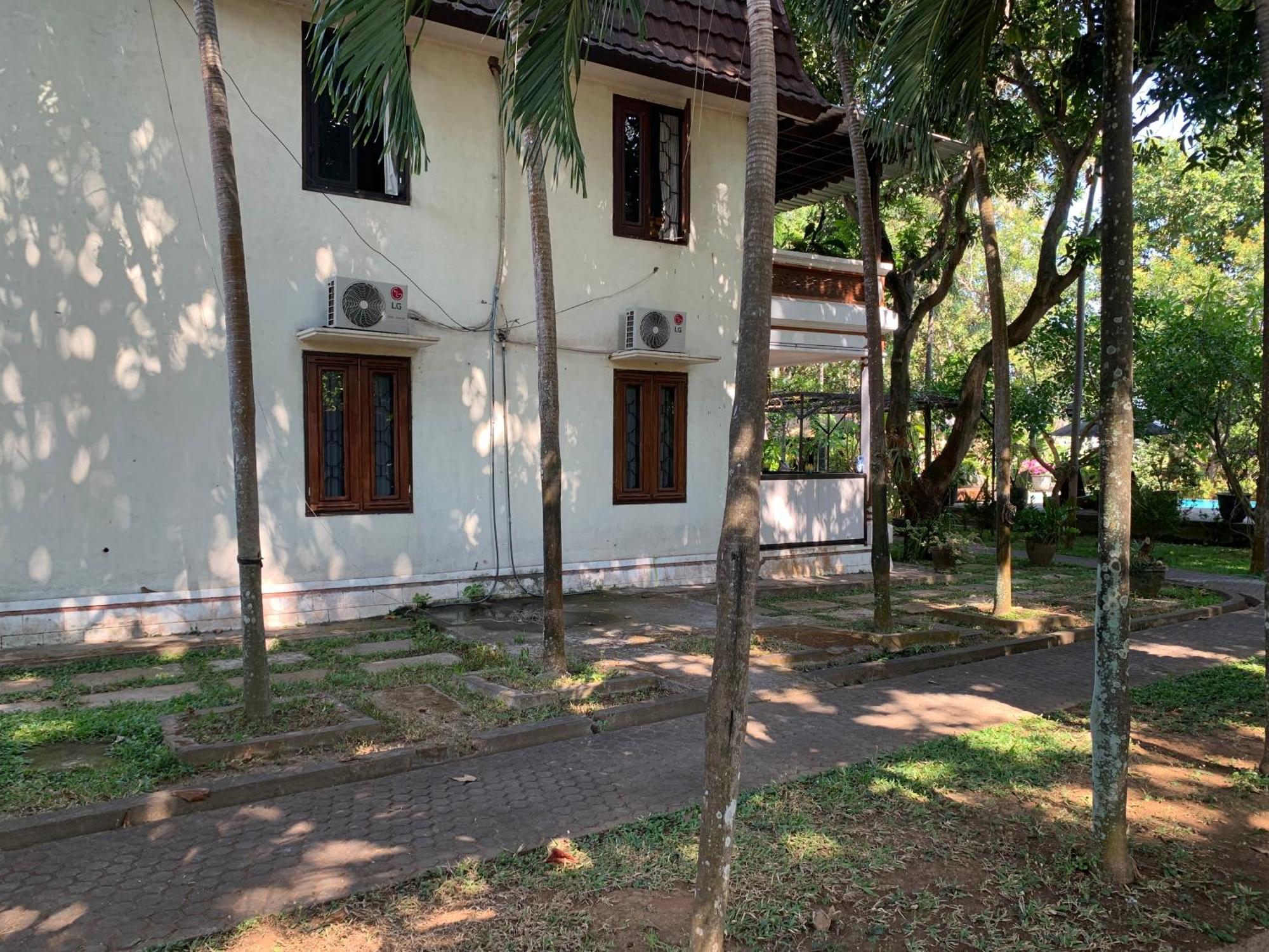 Studio Lumbung Lovina  Exterior photo